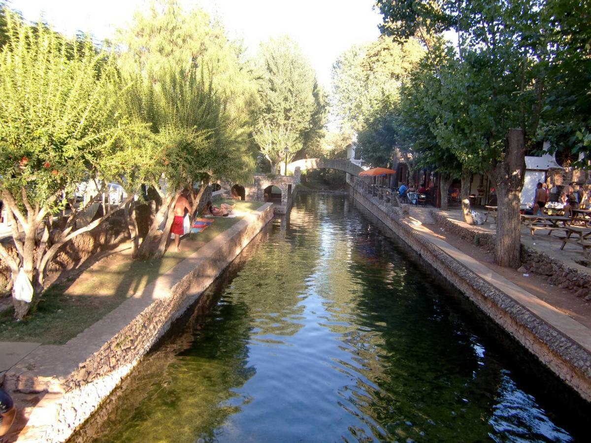 Figs On The Funcho Self Catering - A River Side Location Pedreiras  Bagian luar foto